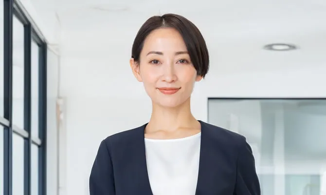 H.Ishikawa（女性）