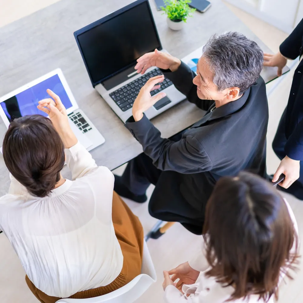 採用に関する打ち合わせ風景